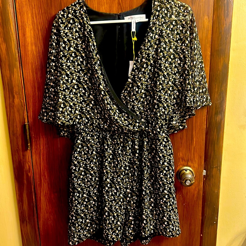 Super cute BCBGeneration short romper